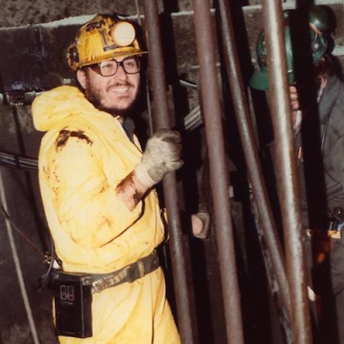 Moreno Lodovici shaft repairman at Con Mine 1985 (Con Mine Collection)