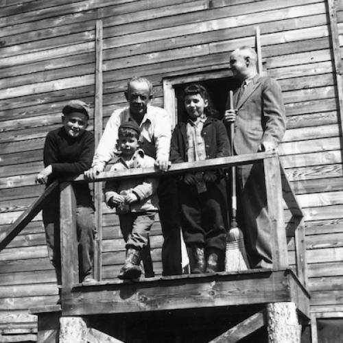Giant Mine was a community of families. (Earl McDougall Collection)