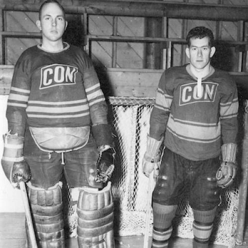 Con Mine hockey team 1952. Bill Cutts and Roger Gelinas (Roger Gelinas Collection)